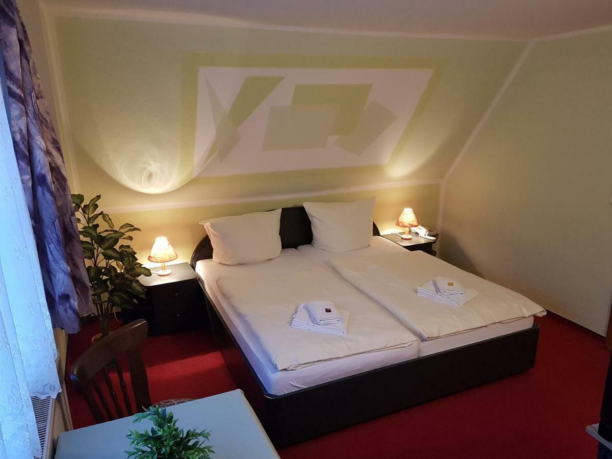 Hotel Landgut Ochsenkopf Rotta Экстерьер фото